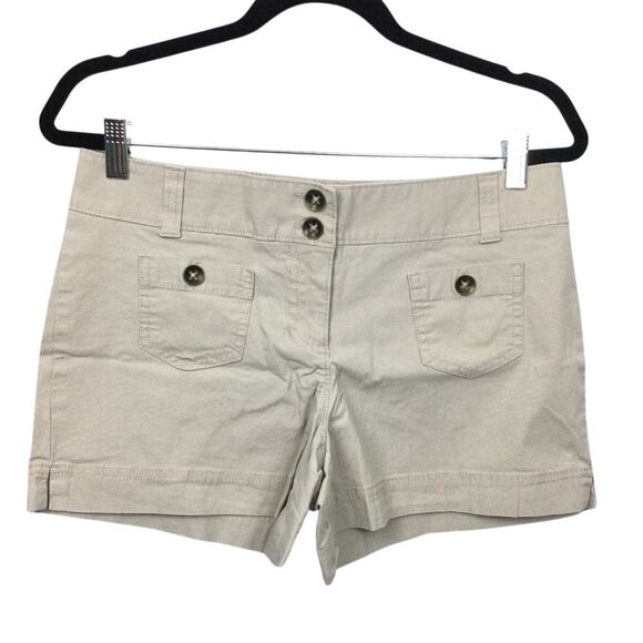New York & Company Casual Minimalist Tan Flat Front Low Rise Short Shorts 6 - Picture 1 of 8